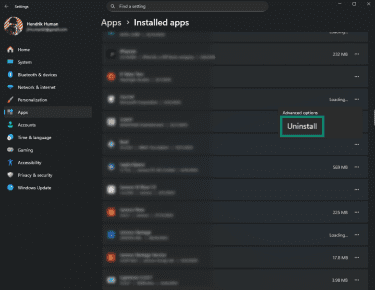Windows Installed apps interface with the option to Uninstall an app highlighted.
